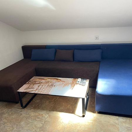 Dejan Apartment-Top Centar Pula Eksteriør billede