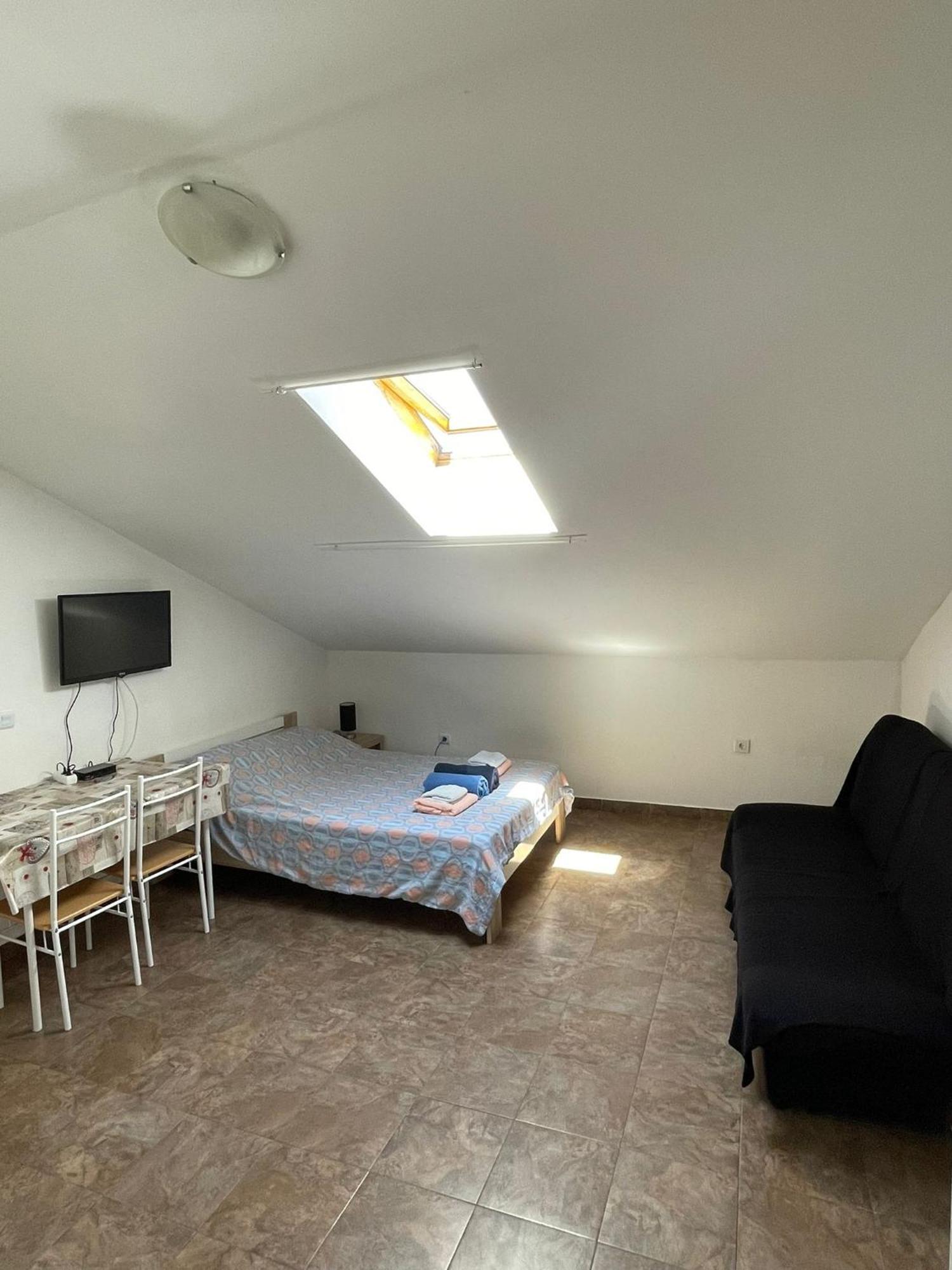 Dejan Apartment-Top Centar Pula Eksteriør billede